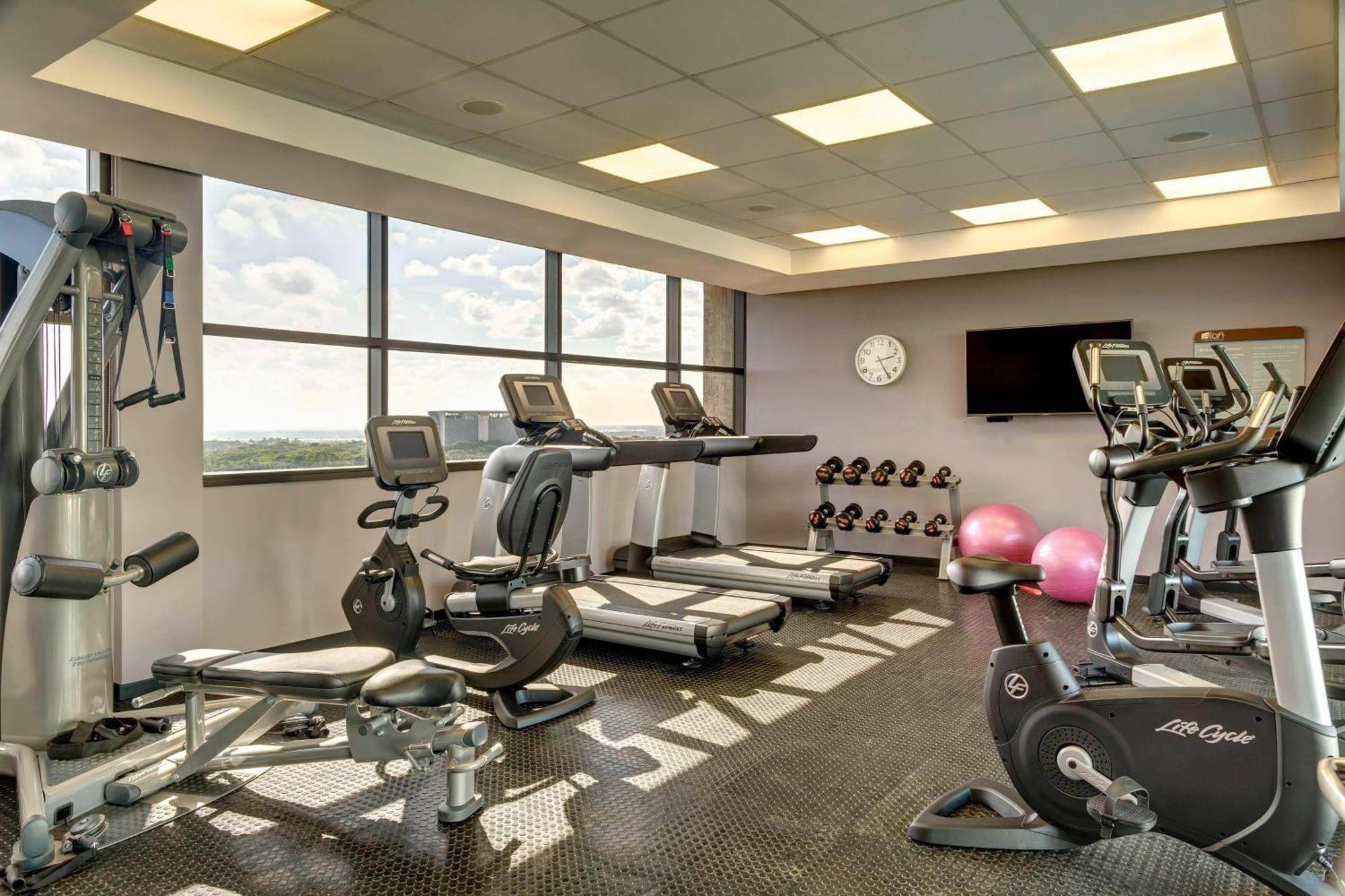 Aloft Asuncion Hotel Ngoại thất bức ảnh